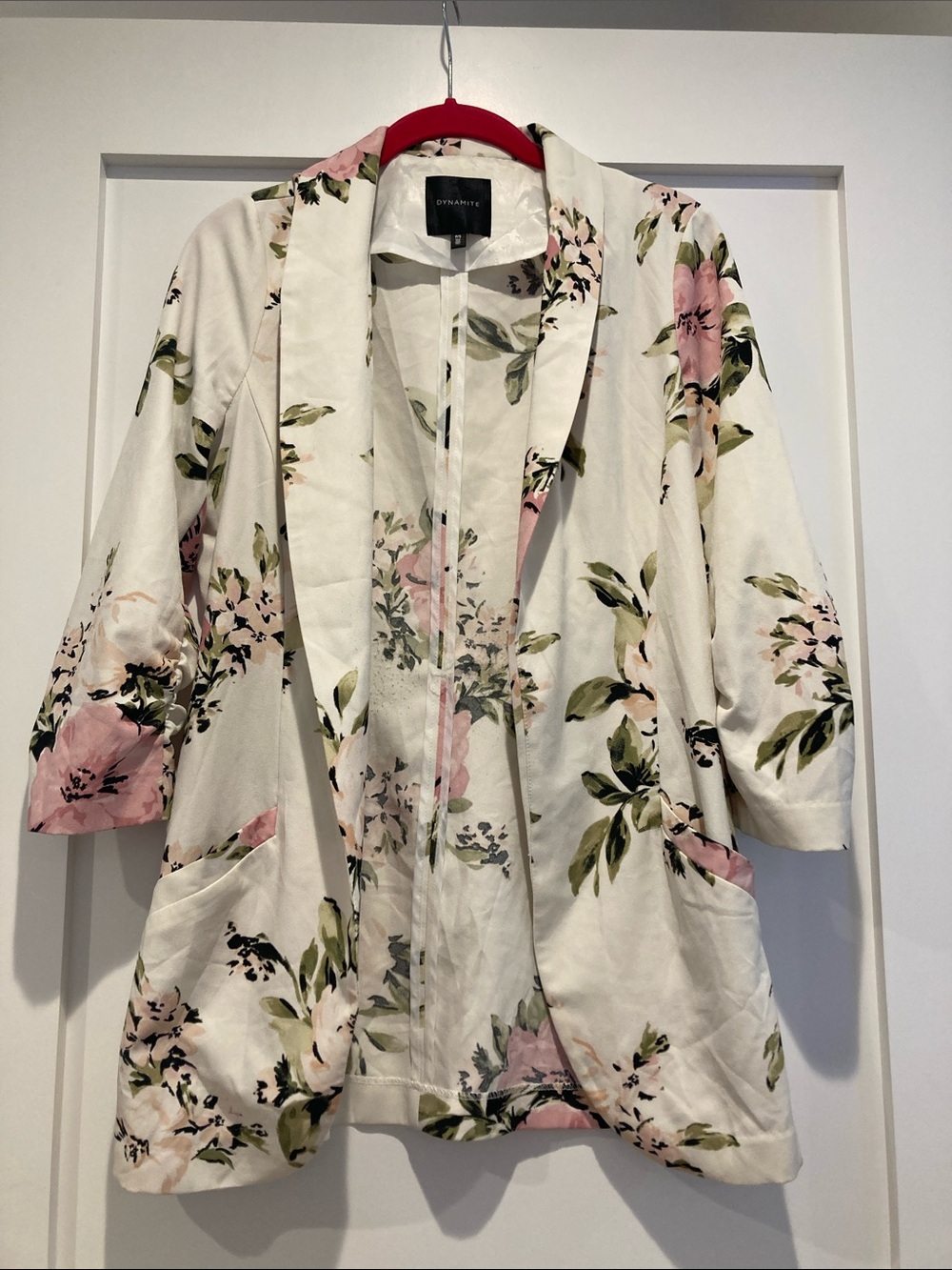 Dynamite White Floral Open Blazer with Pink Blooms